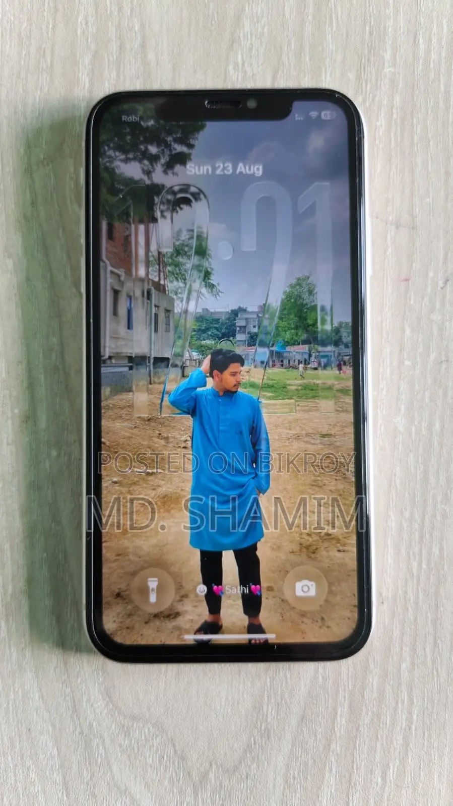 অ্যাপল আইফোন ১১ ১২৮ জিবি সাদা