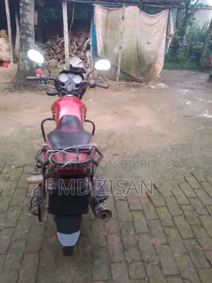 ভিক্টরি হ্যামার ২০১৬ রেড