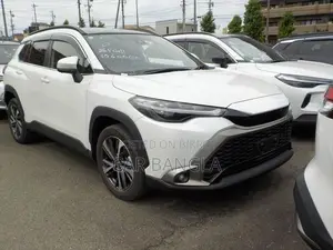 Toyota Corolla Cross 2024 Pearl