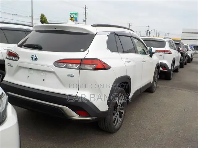 Toyota Corolla Cross 2024 Pearl