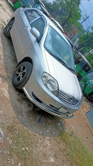 টয়োটা করোল্লা ২০০৩ সিলভার