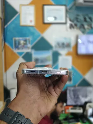 iQOO 12 512 GB White