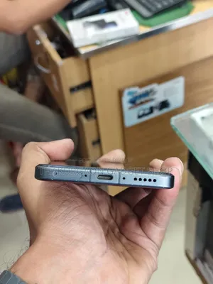 Vivo X200 Ultra 512 GB Red