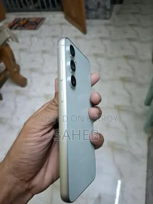 নতুন স্যামসাং গ্যালাক্সি এস২৩ এফই ২৫৬ জিবি