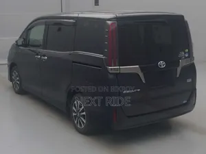 Toyota Esquire 2020 Black