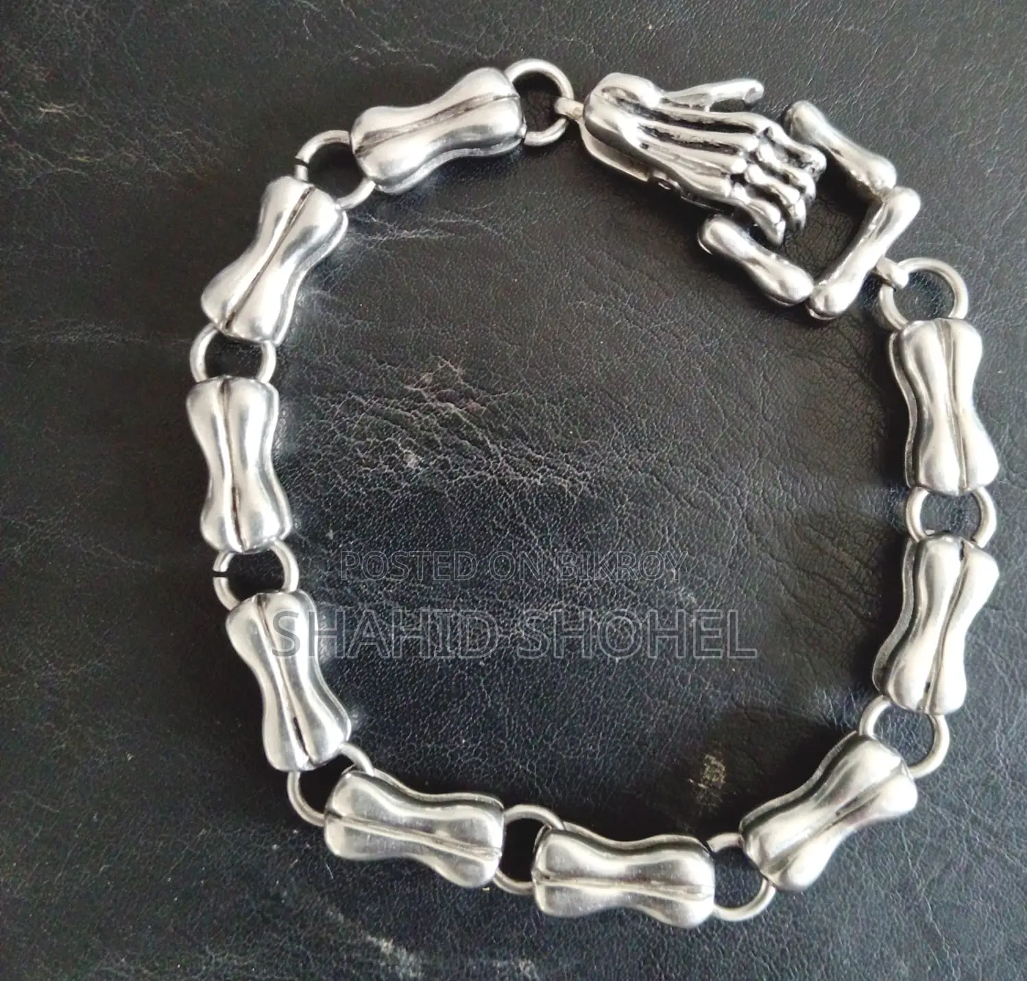 পুরুষদের জন্য স্টেইনলেস স্টিলের ব্রসলেট