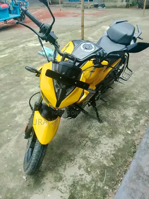 হিরো এক্সট্রিম ১২৫আর ২০২৬ ইয়েলো