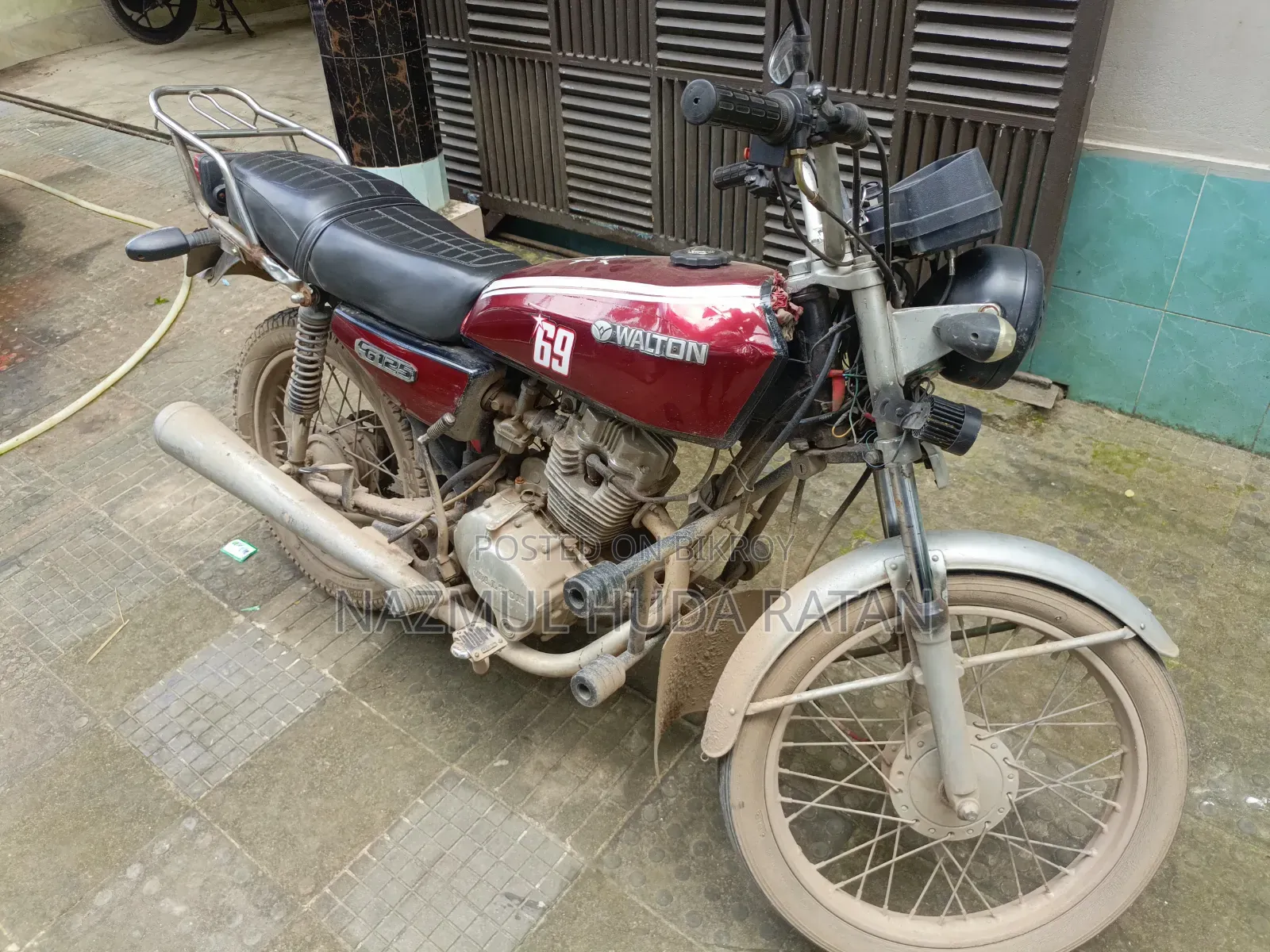 Walton Cruize 2007 Red