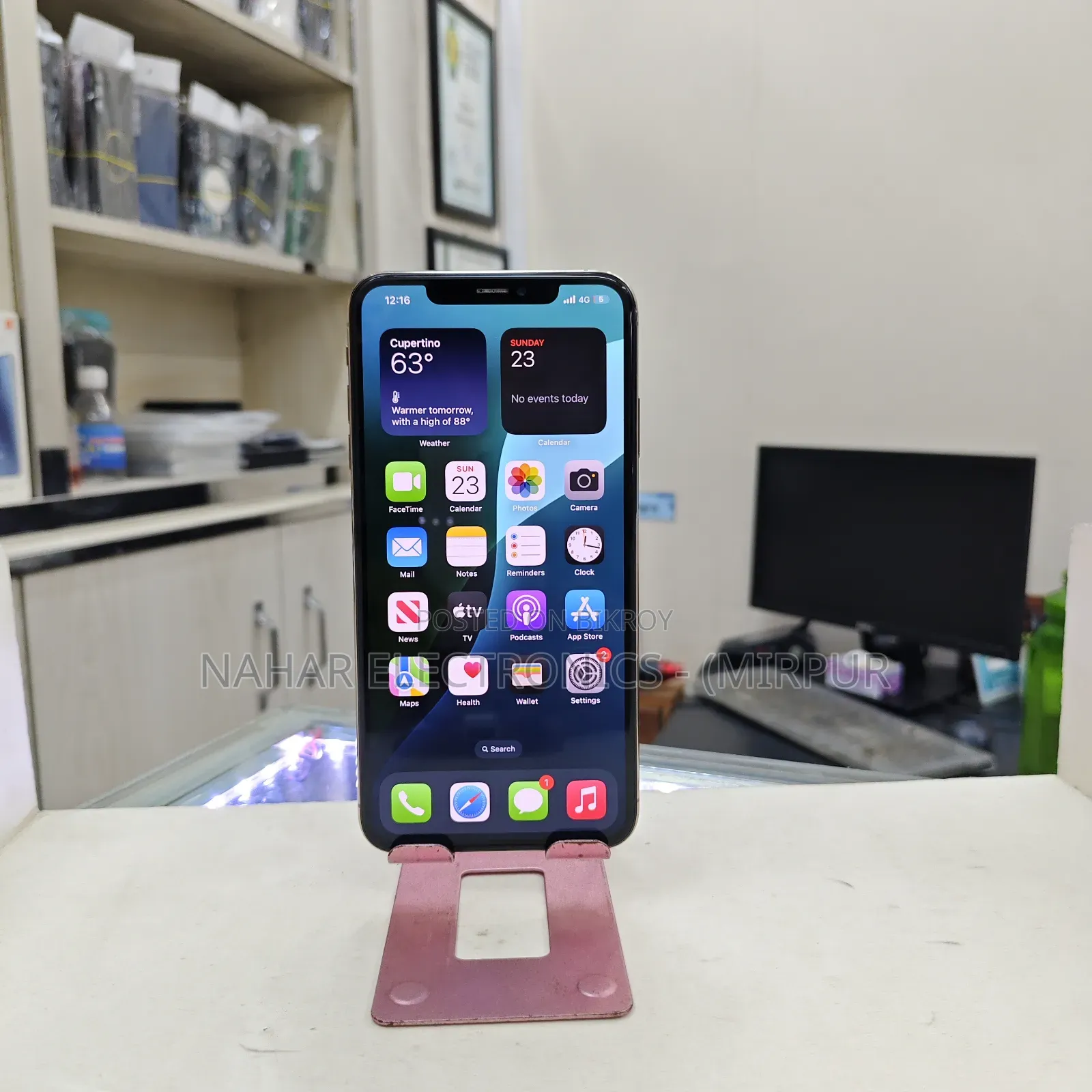 Apple iPhone XS Max 64 GB Gold