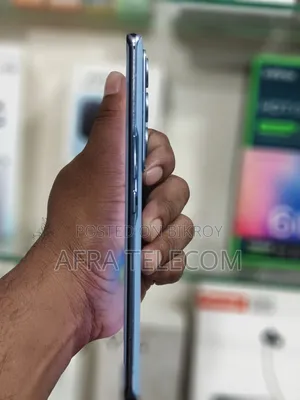 Vivo V27 128 GB
