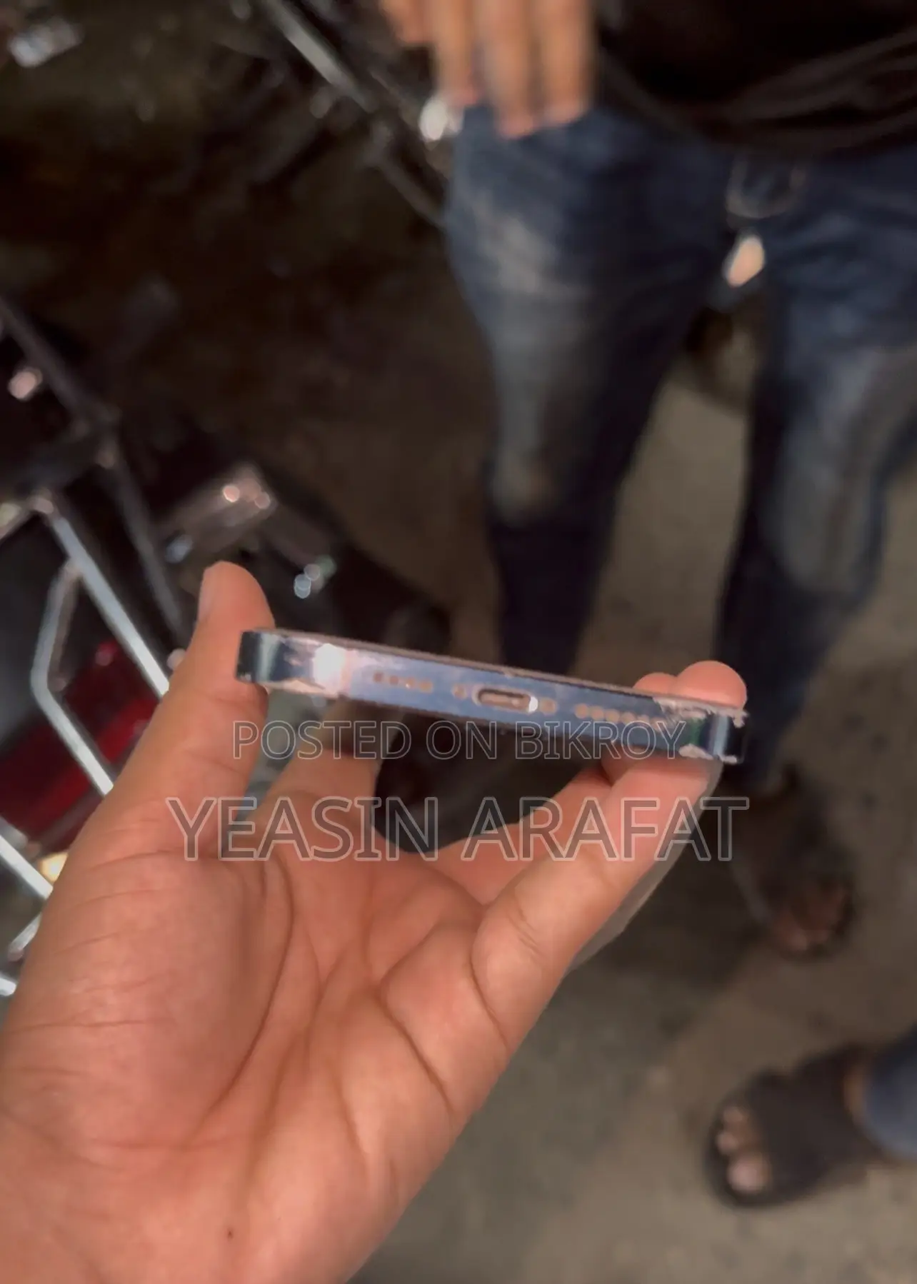 অ্যাপল আইফোন ১৪ প্লাস ১২৮ জিবি ব্লু