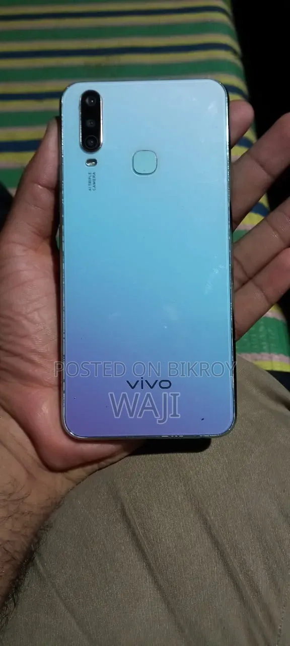 Vivo Y17 256 GB Blue