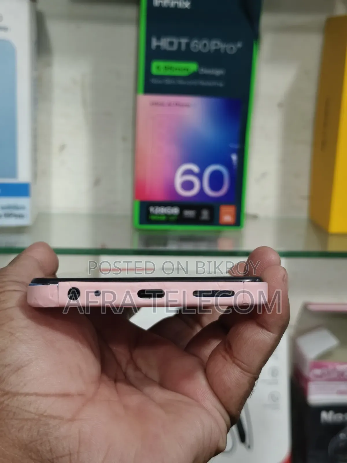ইনফিনিক্স হট ৪০আই ১২৮ জিবি