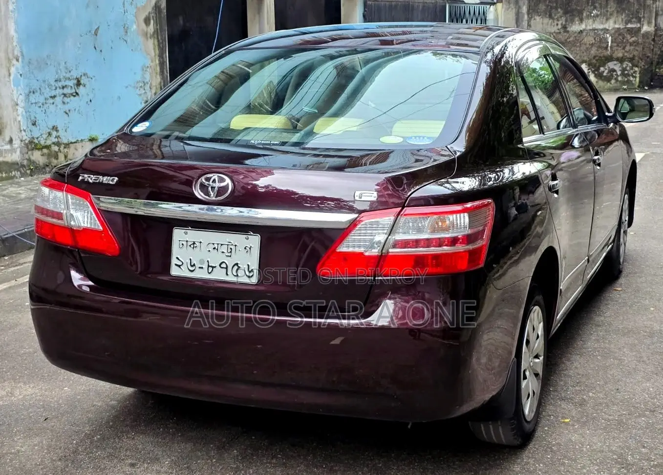 টয়োটা প্রিমিও ১.৫ এফডব্লিউডি ২০১২ মেরুন