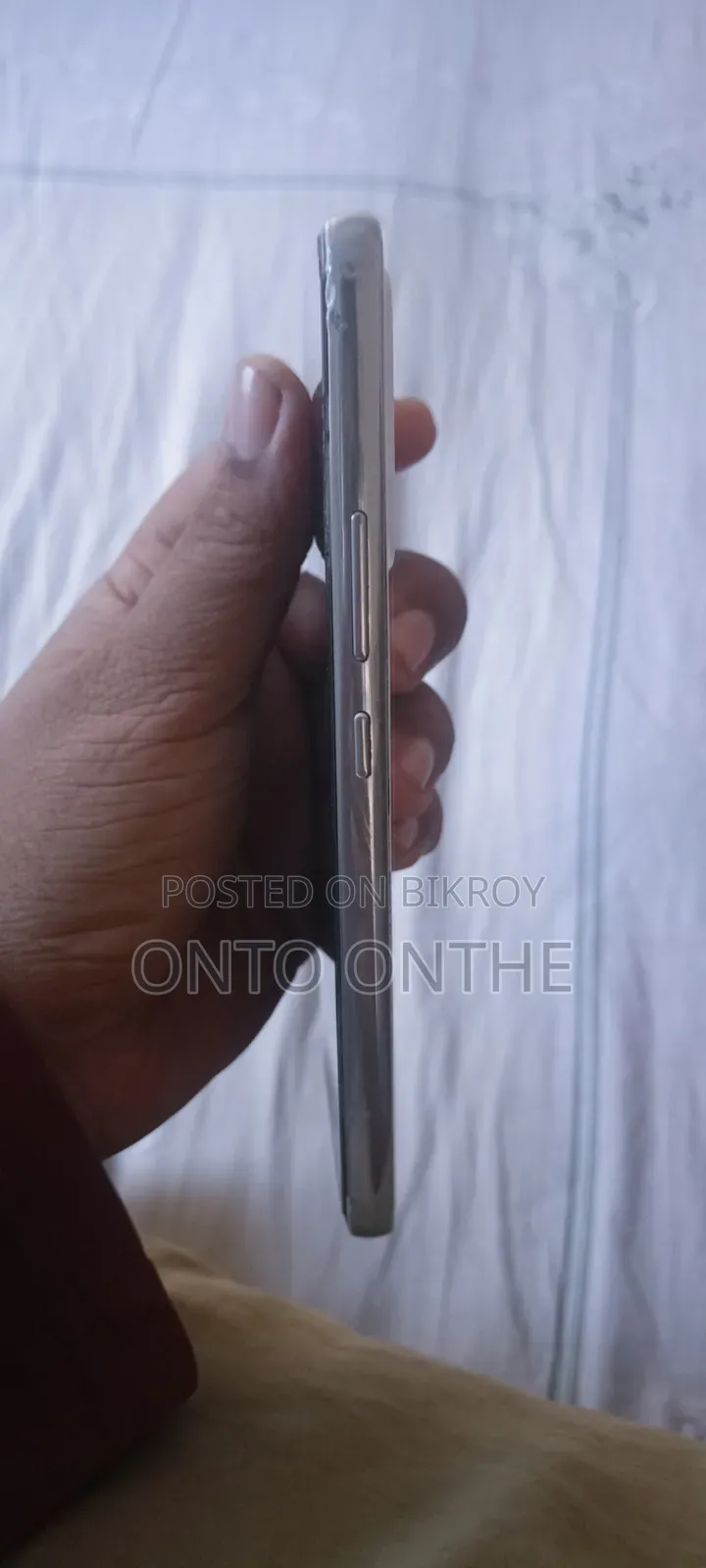 স্যামসাং গ্যালাক্সি এ৫৩ ৫জি ১২৮ জিবি সাদা