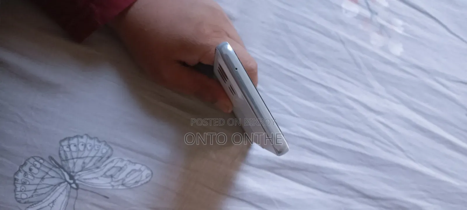 স্যামসাং গ্যালাক্সি এ৫৩ ৫জি ১২৮ জিবি সাদা