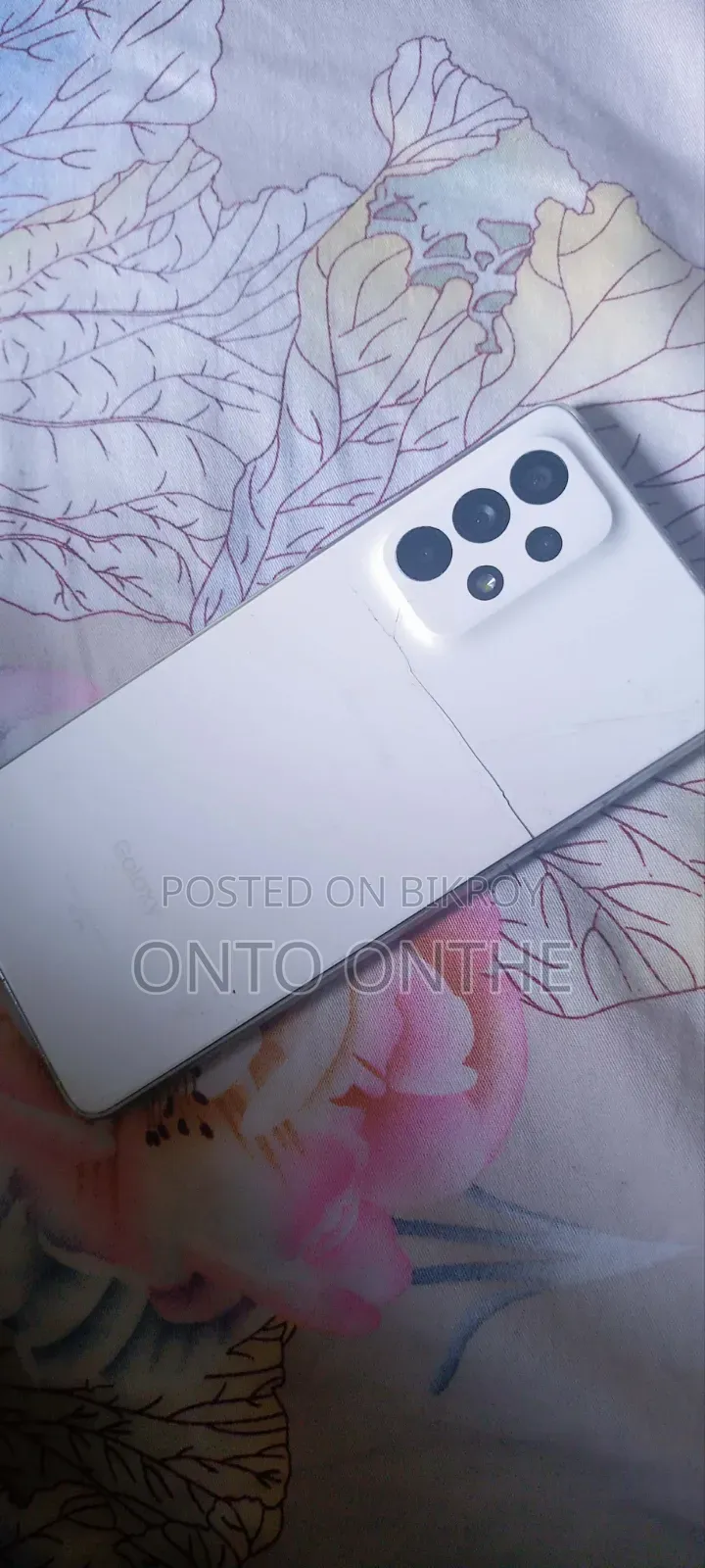 স্যামসাং গ্যালাক্সি এ৫৩ ৫জি ১২৮ জিবি সাদা