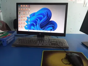 Desktop Computer 4GB RAM Intel Core i5 HDD plus SSD 500GB