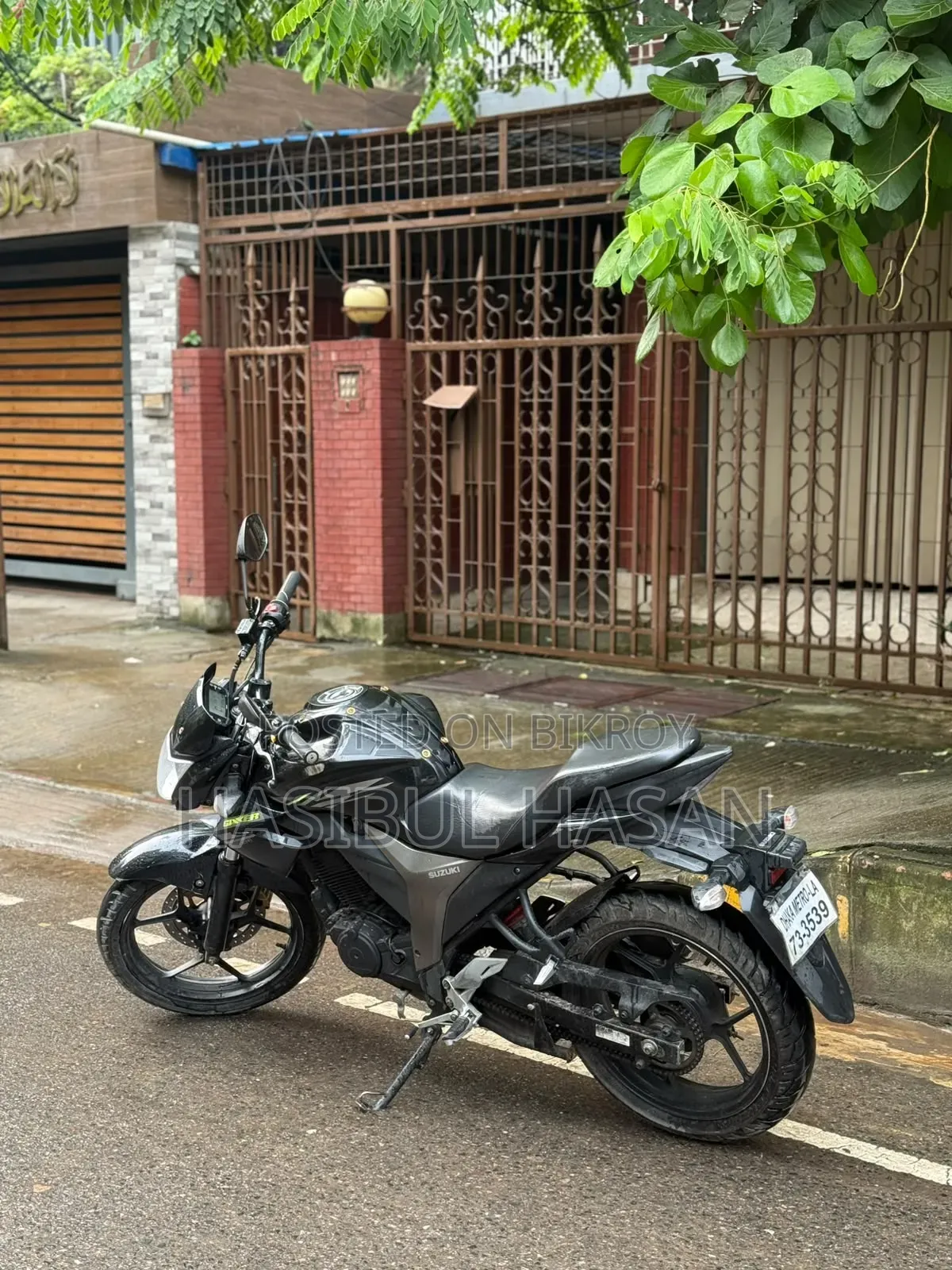 সুজুকি জিক্সার ২০২৩ কালো