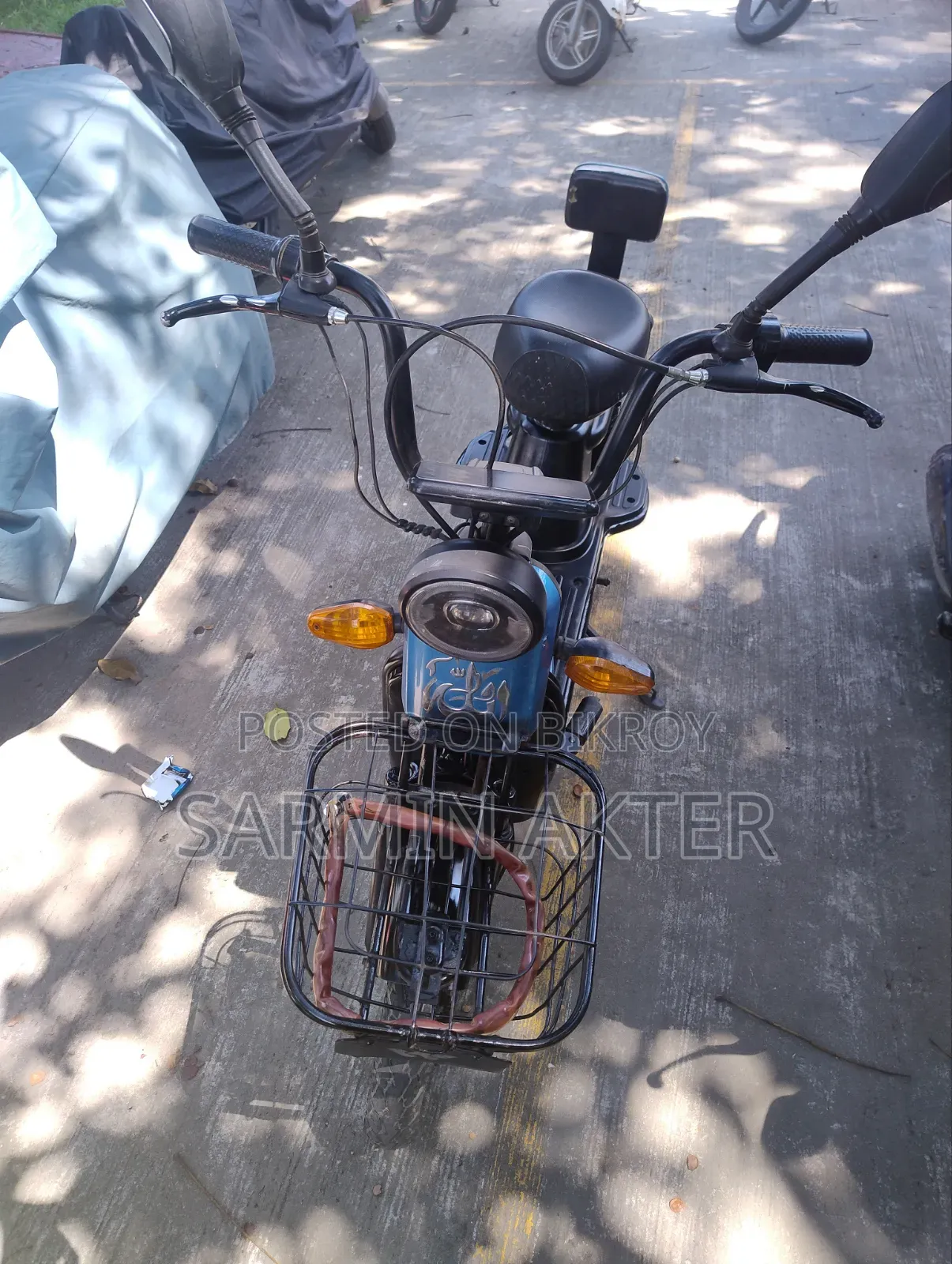 ওয়াল্টন লিও ৯০ ২০২৫ নীল