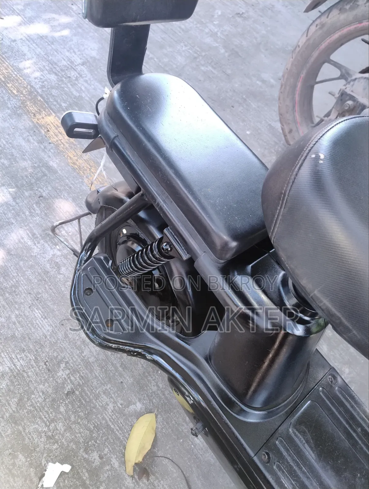 ওয়াল্টন লিও ৯০ ২০২৫ নীল