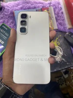 ইনফিনিক্স হট ৬০আই ১২৮ জিবি হোয়াইট