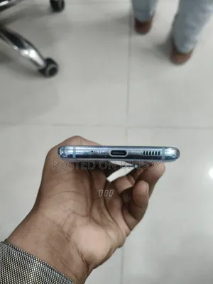 স্যামসাং গ্যালাক্সি এস২০ ১২৮ জিবি সিলভার