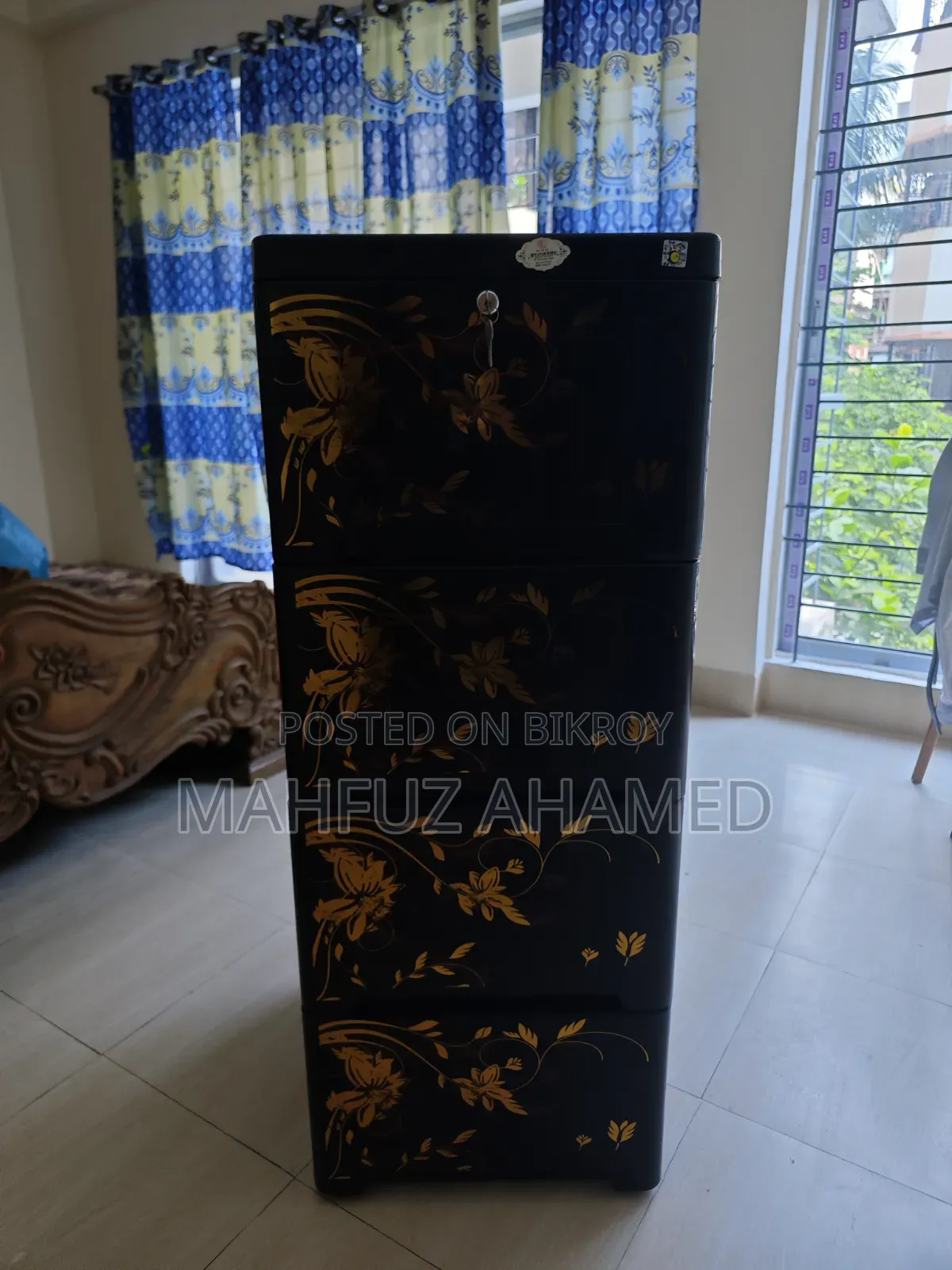 ৪-টিয়ার প্লাস্টিক আলমারি / ওয়ার্ডরোব
