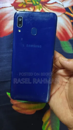 Samsung Galaxy A20 32 GB Blue