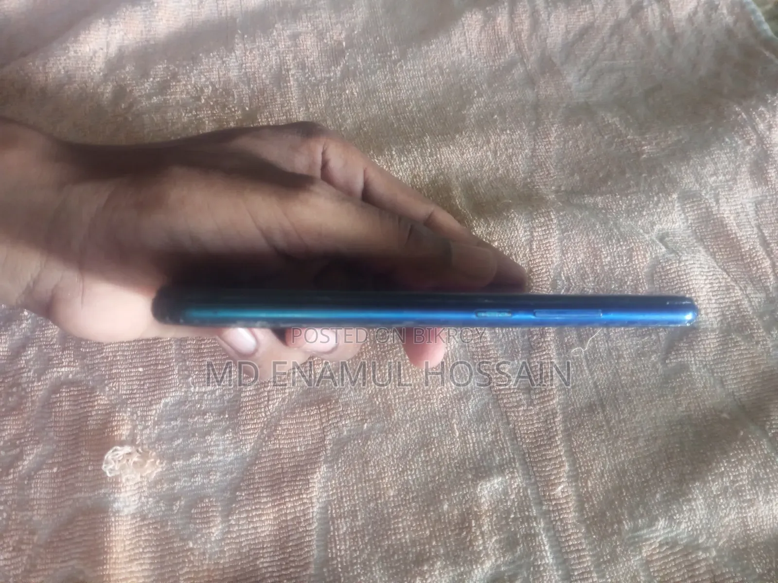 Vivo Y17 64 GB Blue
