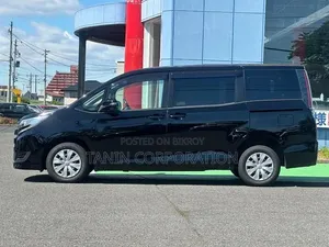 New Toyota Noah 2021 Black