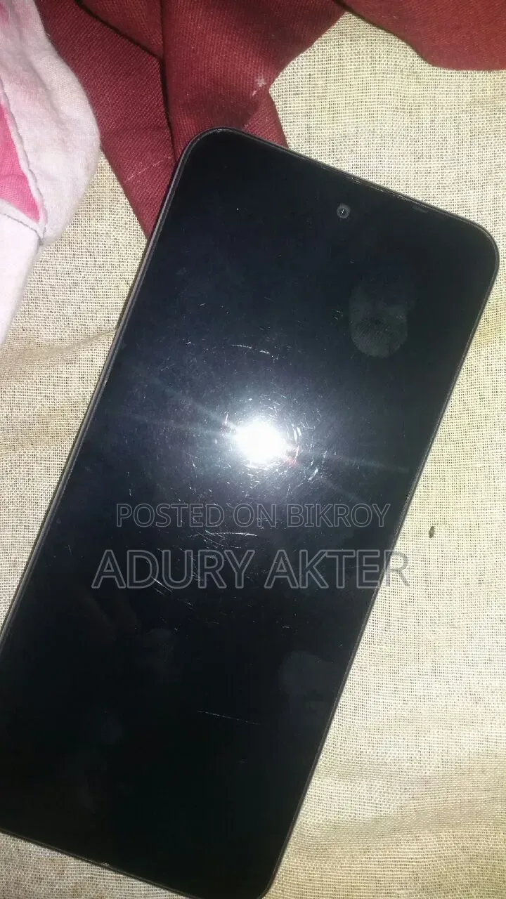 টেকনো স্পার্ক ৪০ ২৫৬ জিবি হোয়াইট