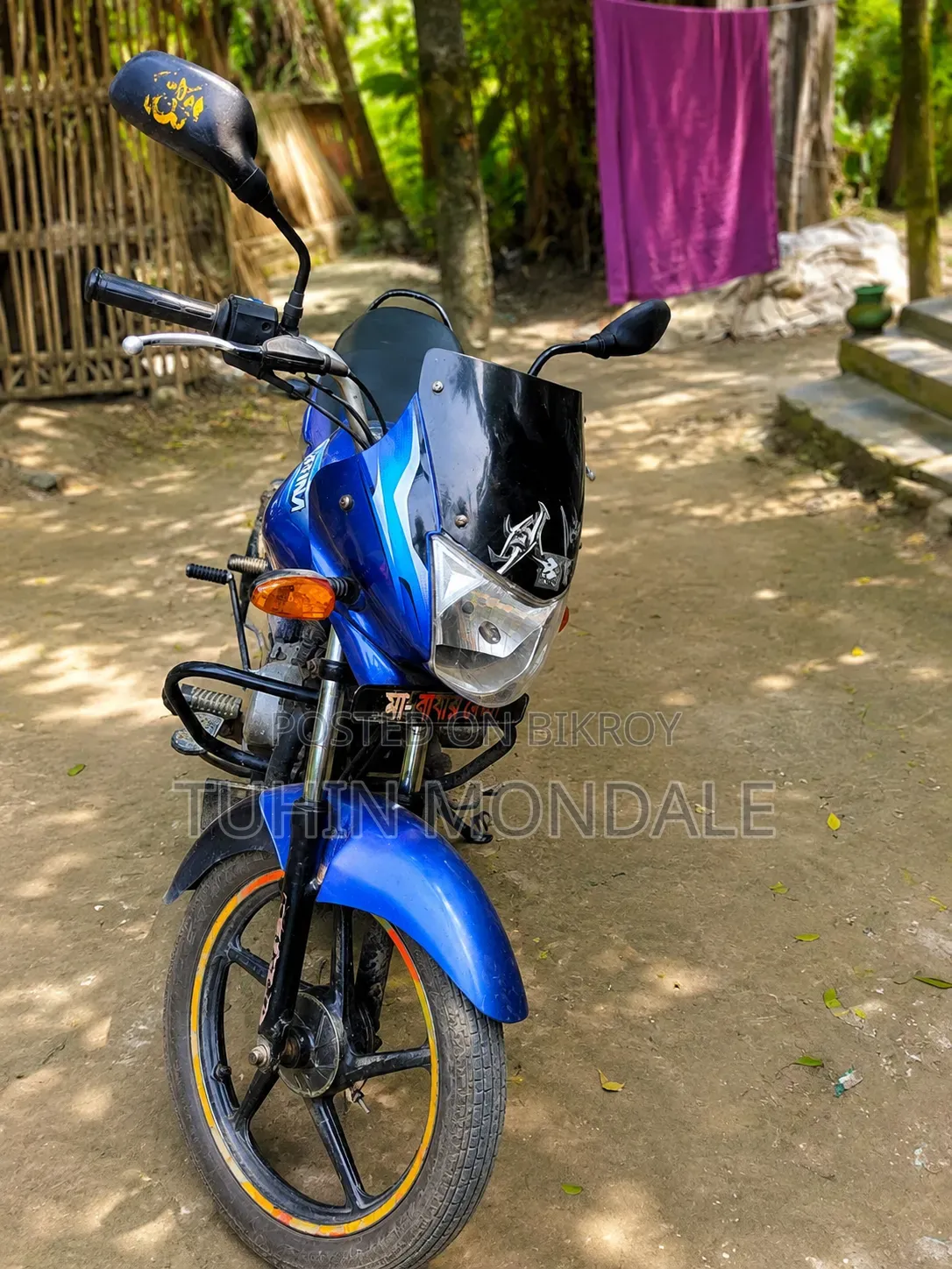বাজাজ প্লাটিনা ১০০ ২০১৭ নীল