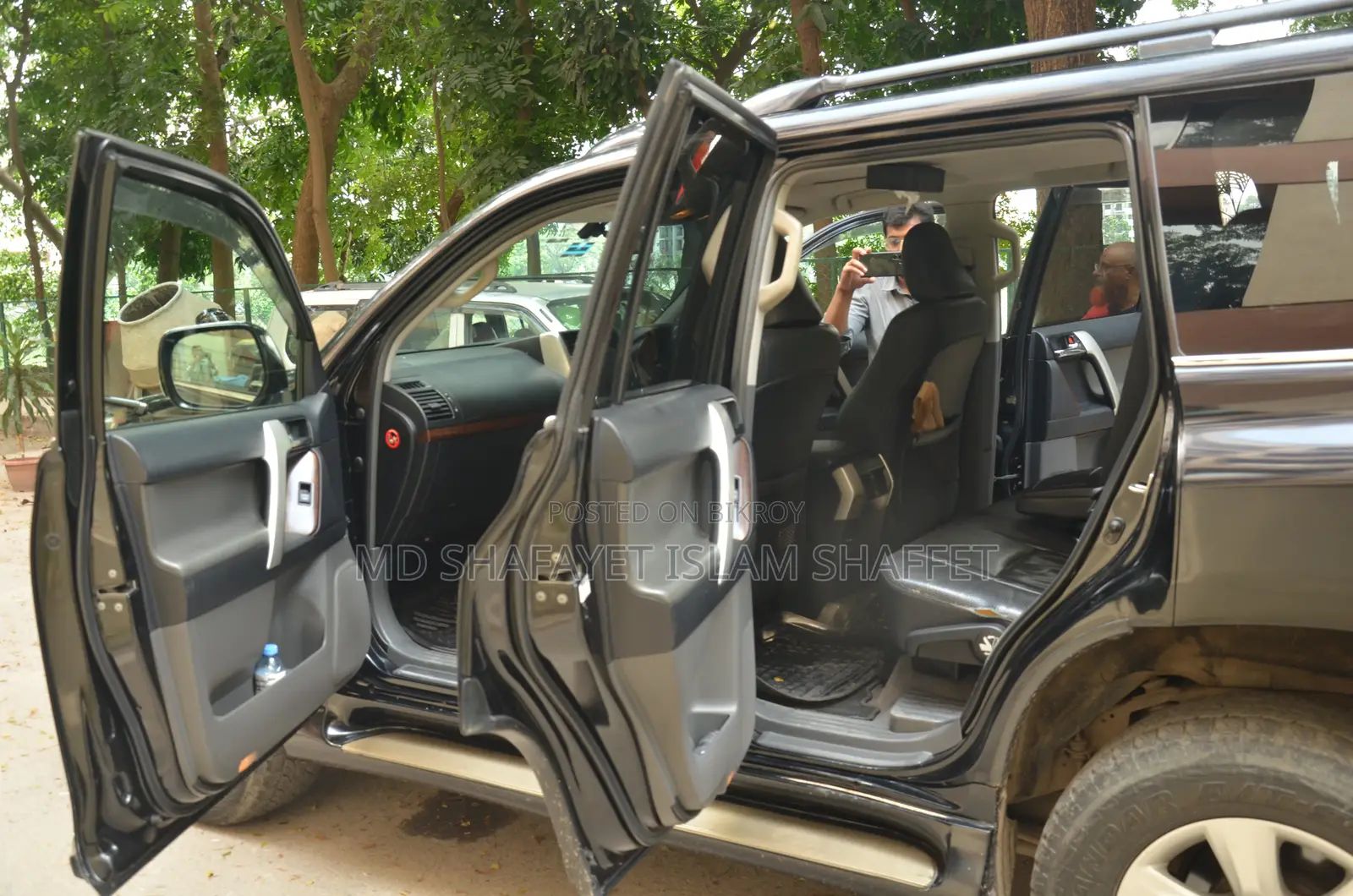 Toyota Land Cruiser Prado 2011 Black