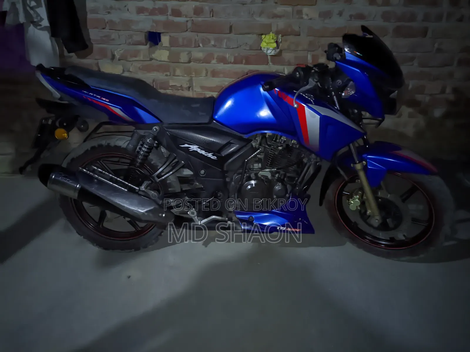 TVS Apache RTR 160 2V 2018 Blue