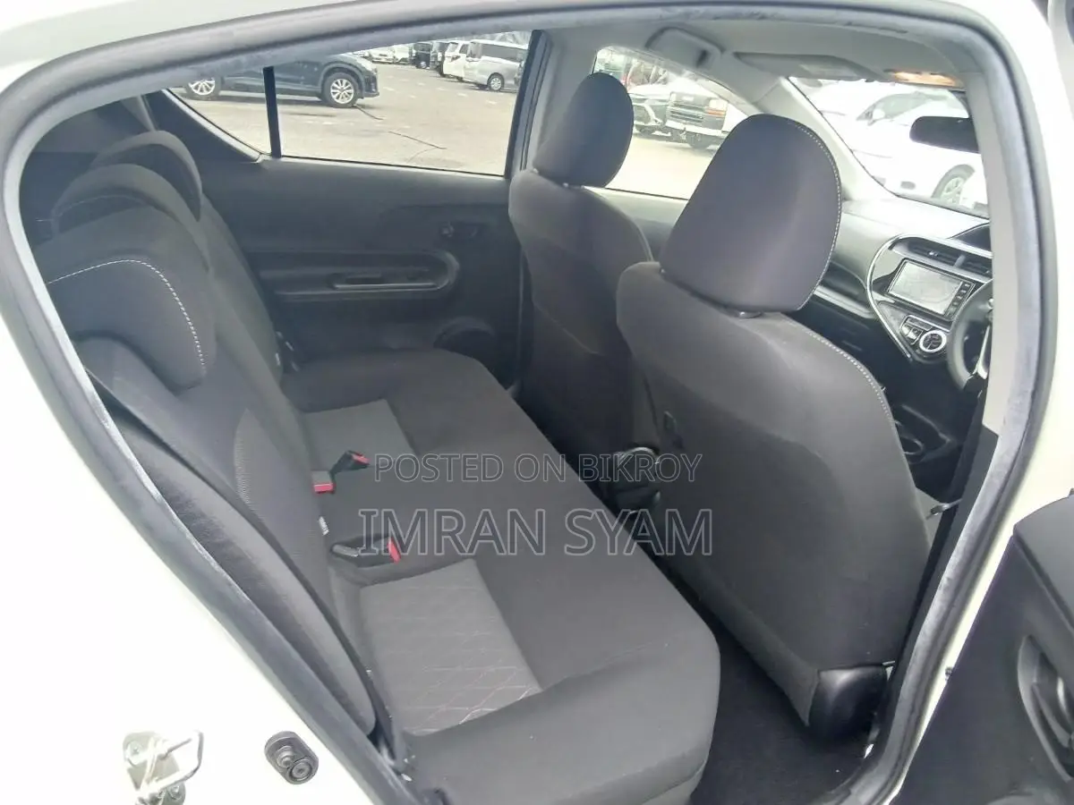 Toyota Aqua 2021 Black
