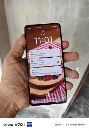 Vivo Y200e 128 GB Blue