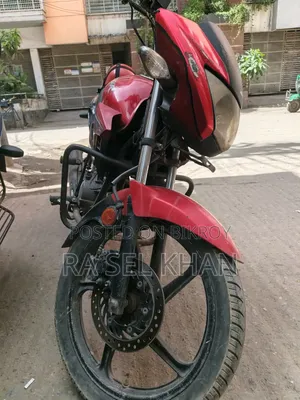 হিরো গ্ল্যামার ২০১৬ রেড