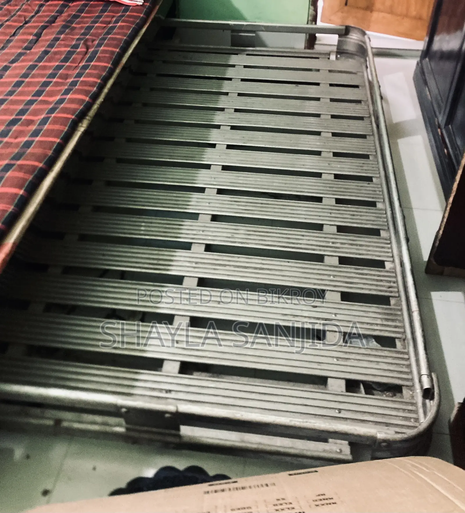 Car Roof Rack / Luggage Carrier