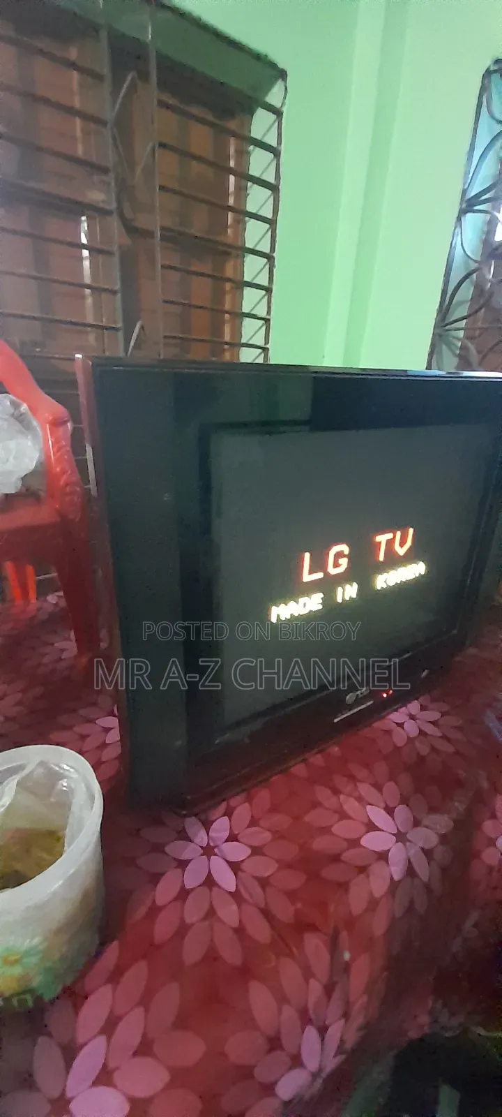 LG TV 21" is just like new.