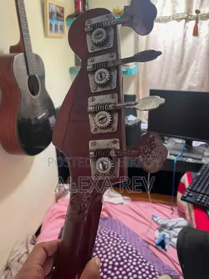 Gibson 4 String Bass Guitar