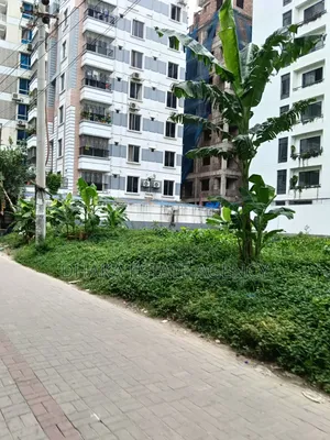 Uttara Sector 11, South Facing 3 Katha Plot for Sale