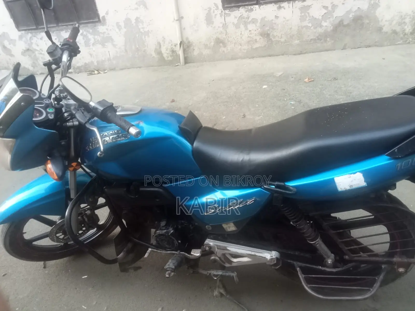 রানার বুলেট ১০০ ২০১৮ নীল