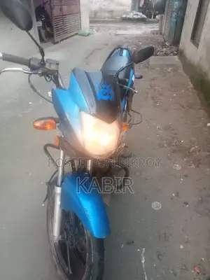 রানার বুলেট ১০০ ২০১৮ নীল