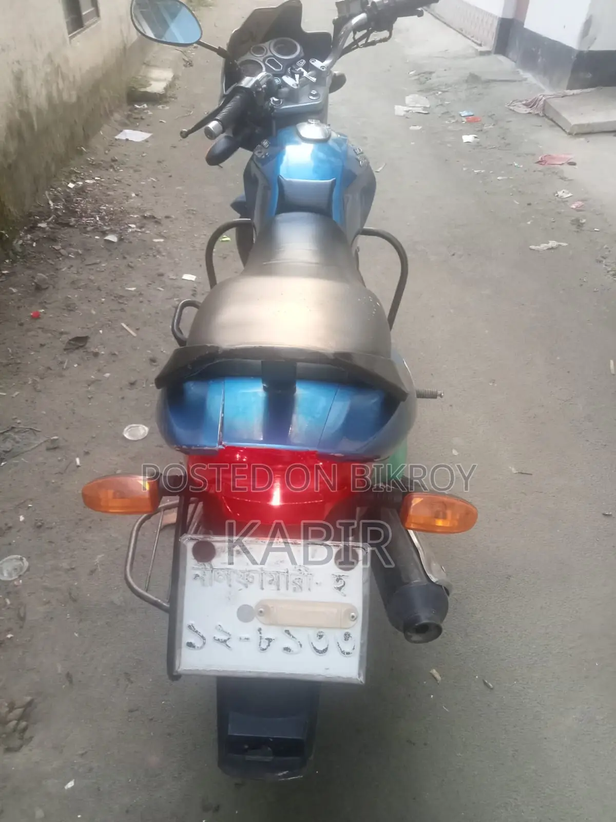 রানার বুলেট ১০০ ২০১৮ নীল