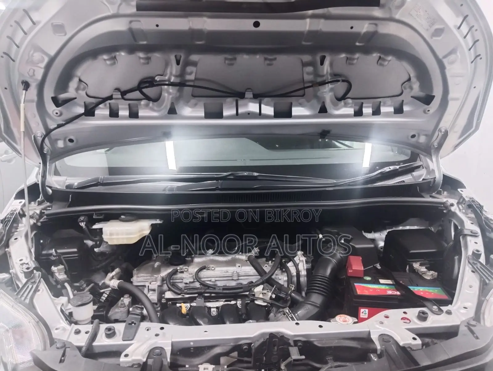 Toyota Noah 2.0 FWD (8 Seater) 2020 Silver