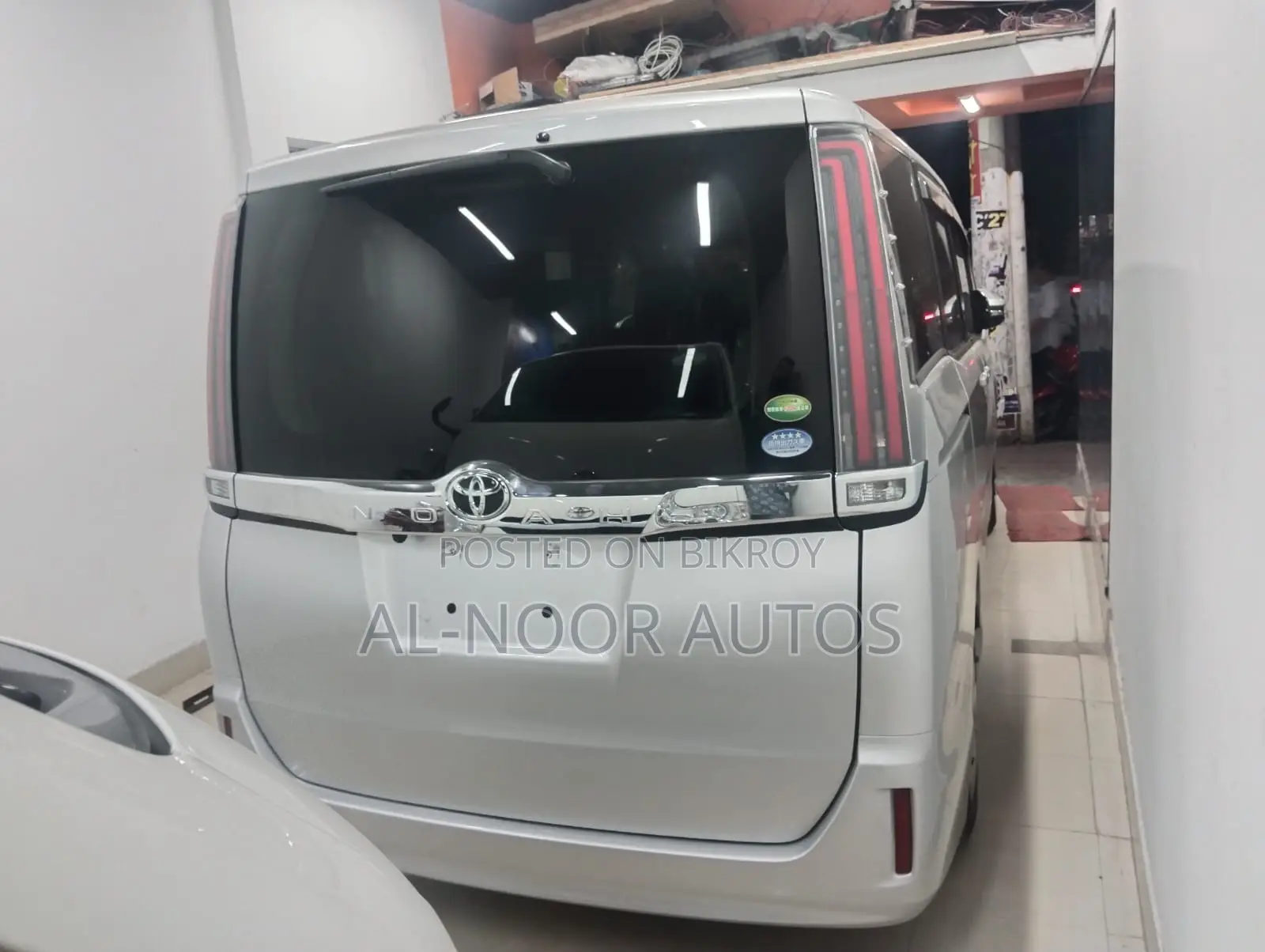 Toyota Noah 2.0 FWD (8 Seater) 2020 Silver