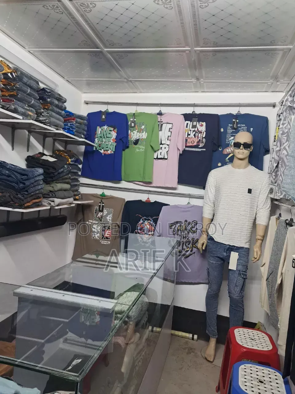 Urgent Mannequin Sell