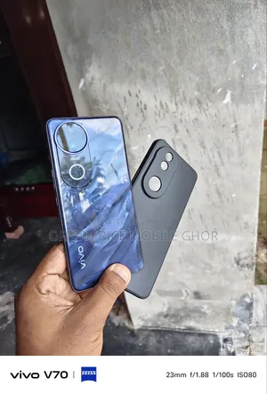 Vivo V50e 128 GB Blue