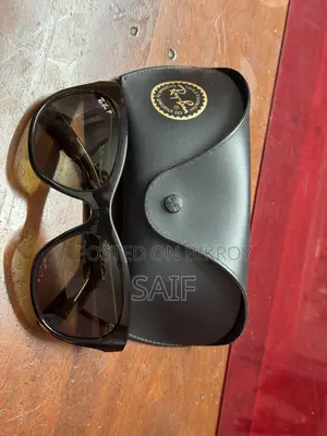 Ray Ban RB4216 Polarised